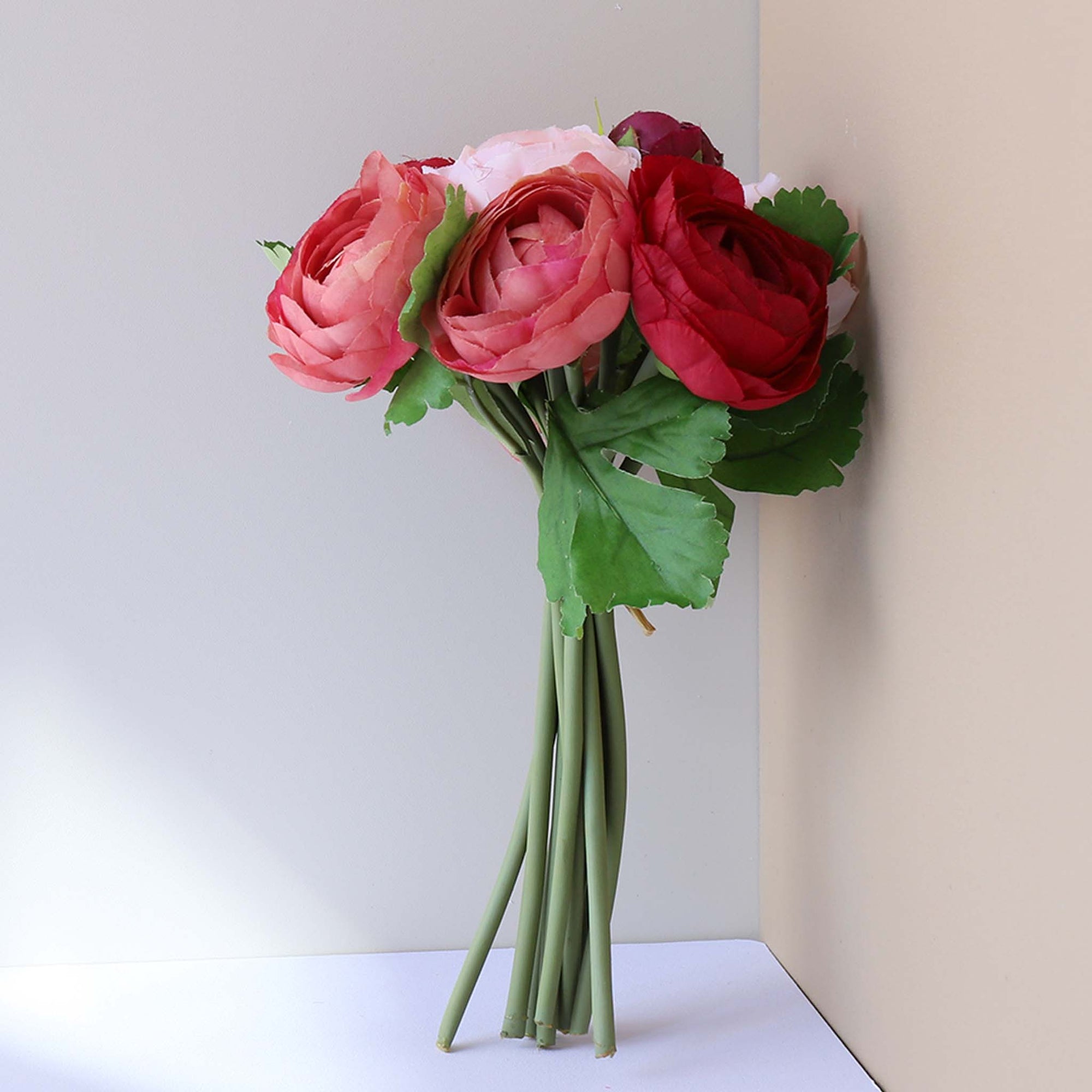 Silk Ranunculus Bouquet Artificial Camellia Flowers Arrangement