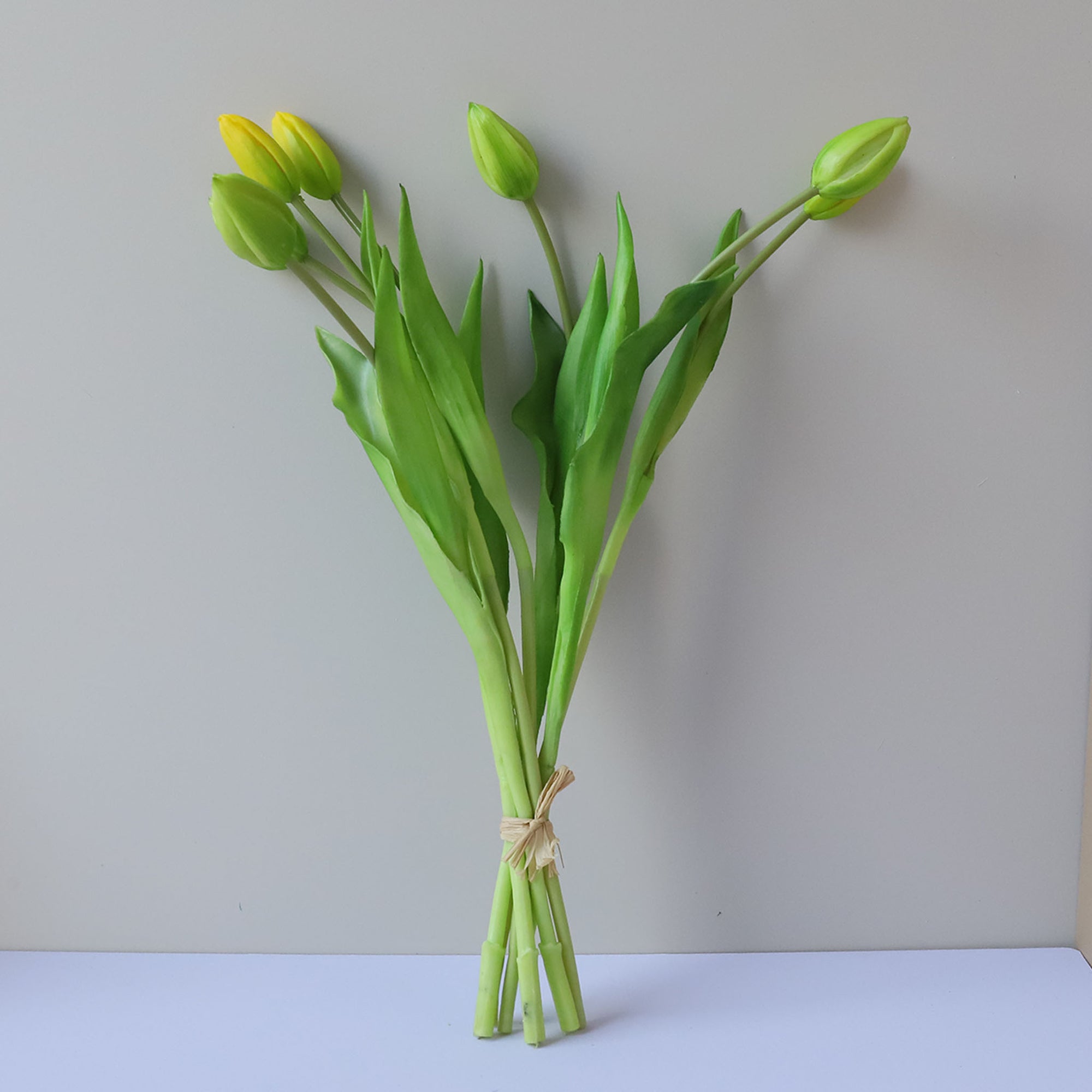 Realistic Latex Artificial Tulip Flower Bunch 17"