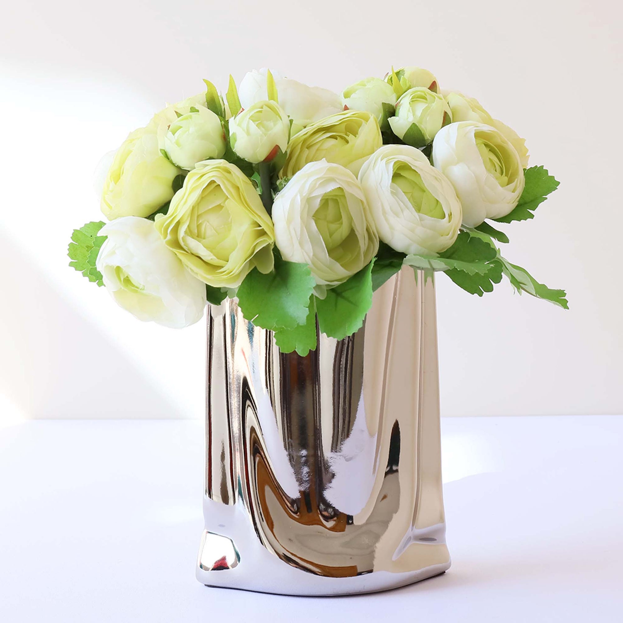 Silk Ranunculus Bouquet Artificial Camellia Flowers Arrangement