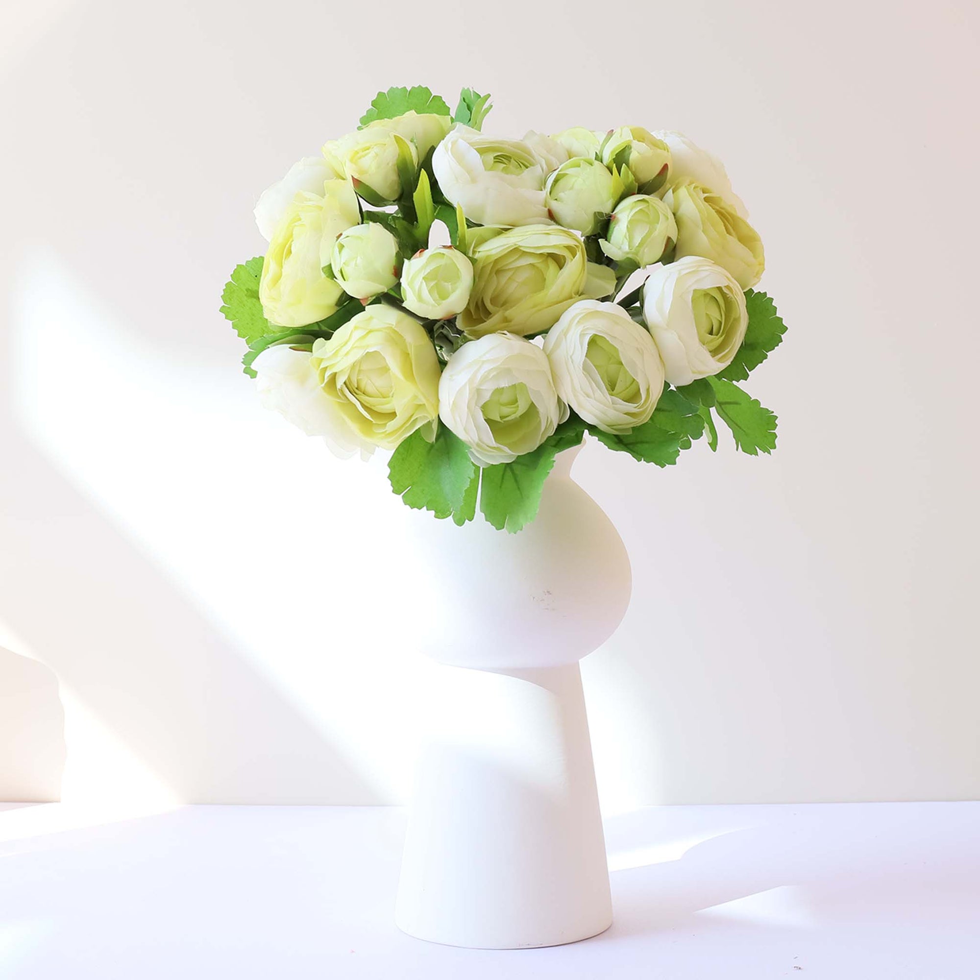 Silk Ranunculus Bouquet Artificial Camellia Flowers Arrangement