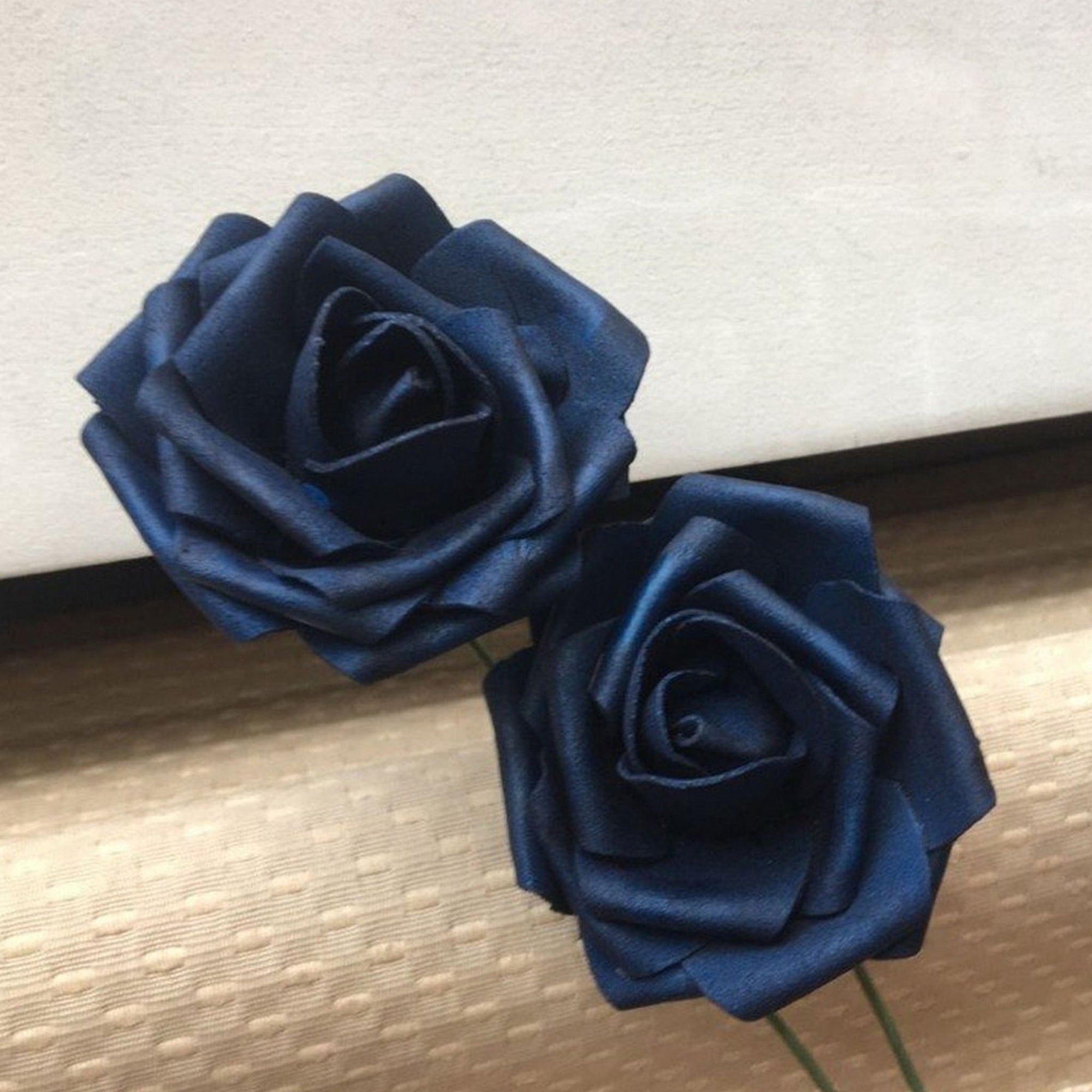 Navy Blue Roses Artificial Bulk Flowers for Wedding