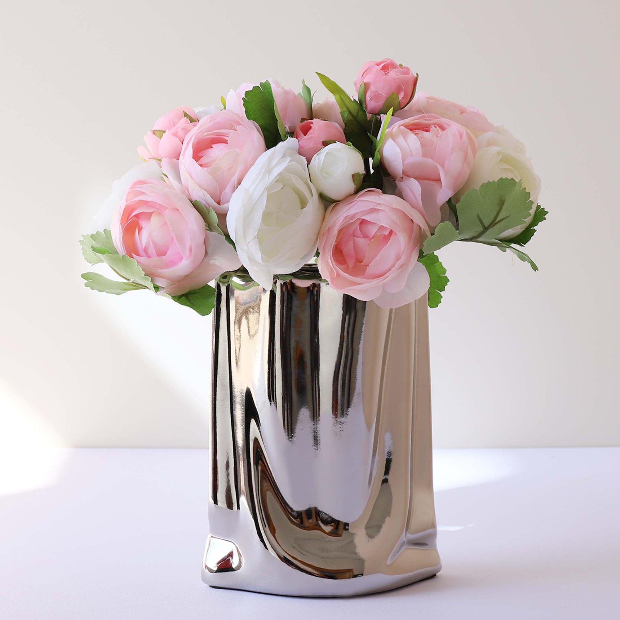 Silk Ranunculus Bouquet Artificial Camellia Flowers Arrangement