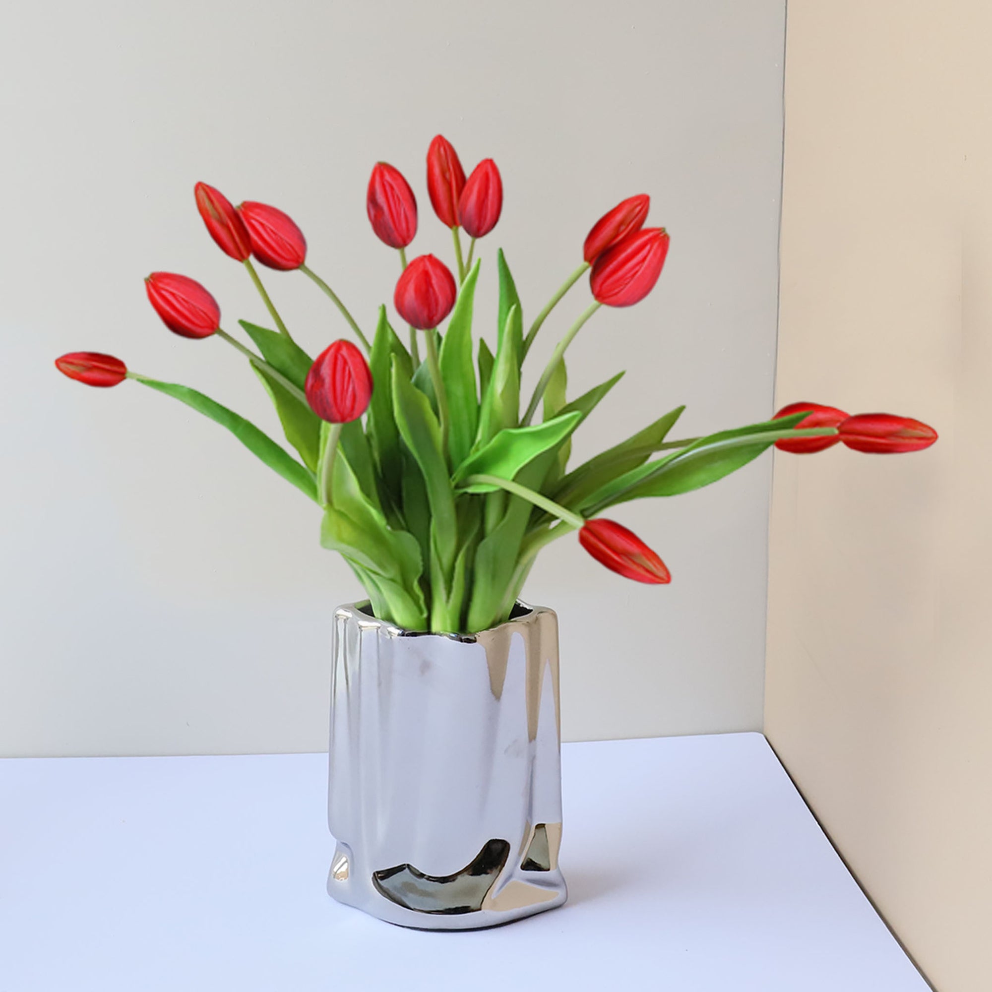 Realistic Latex Artificial Tulip Flower Bunch 17"