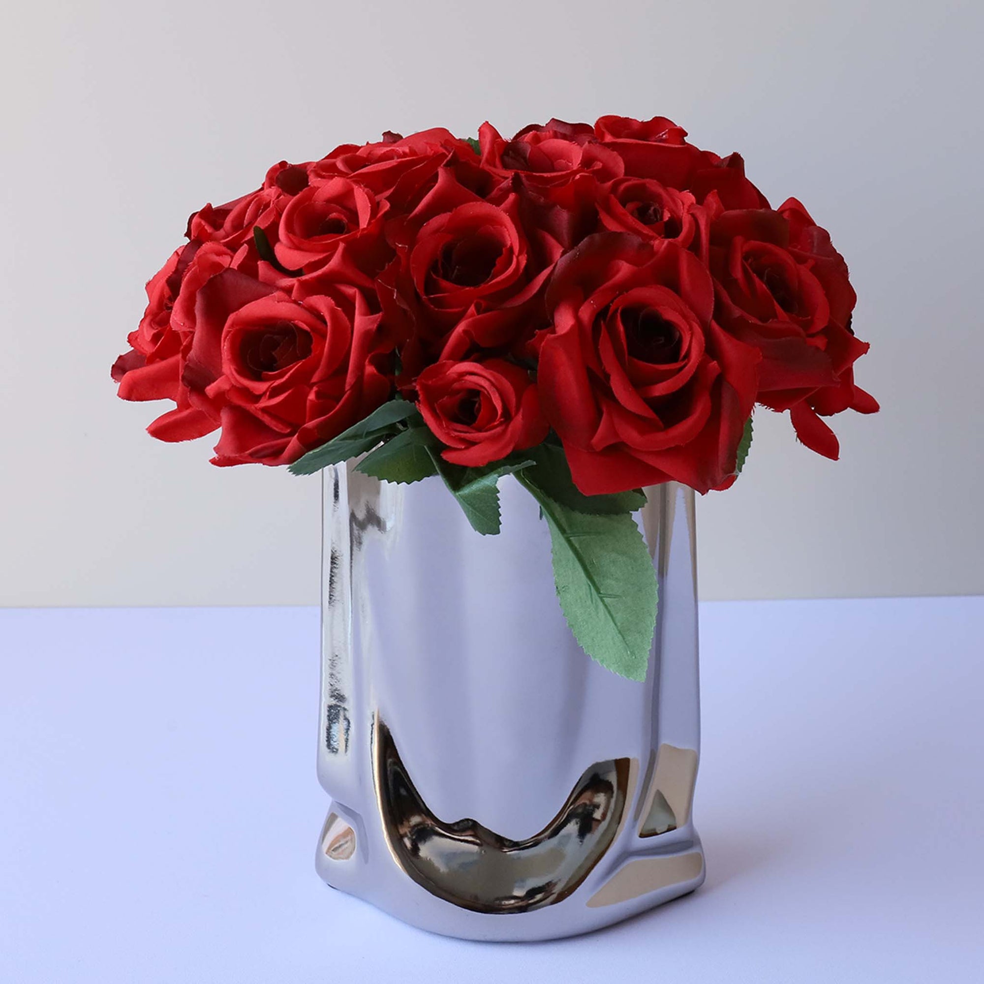 Fake Small Flower Bouquet Silk Rose Bunches