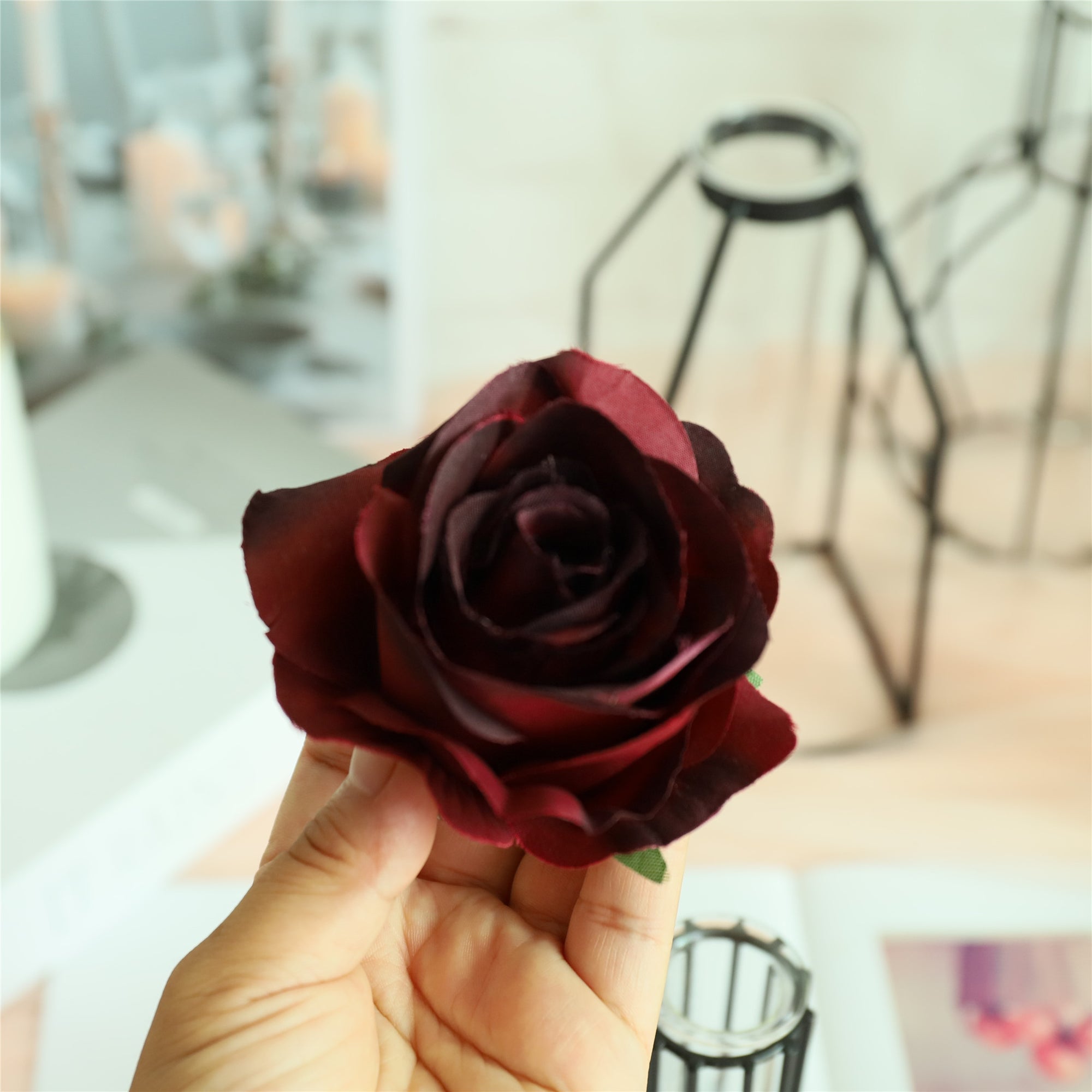 Burgundy Silk Roses Bulk Flowers 100pcs Wedding Floral Supplies