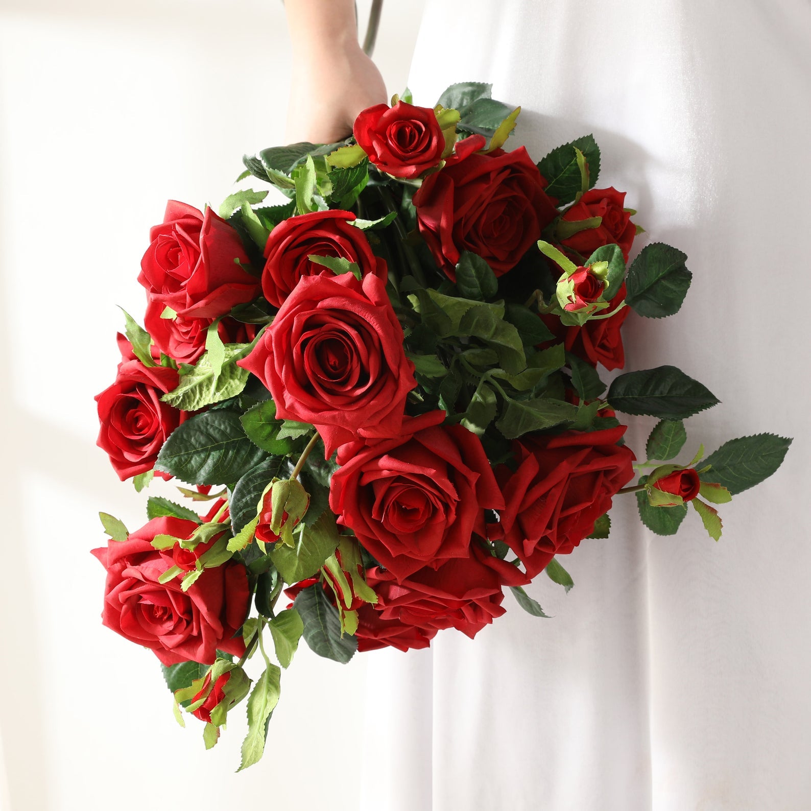 VANRINA Real Touch Red Spary Roses Fake Wedding Flowers 2