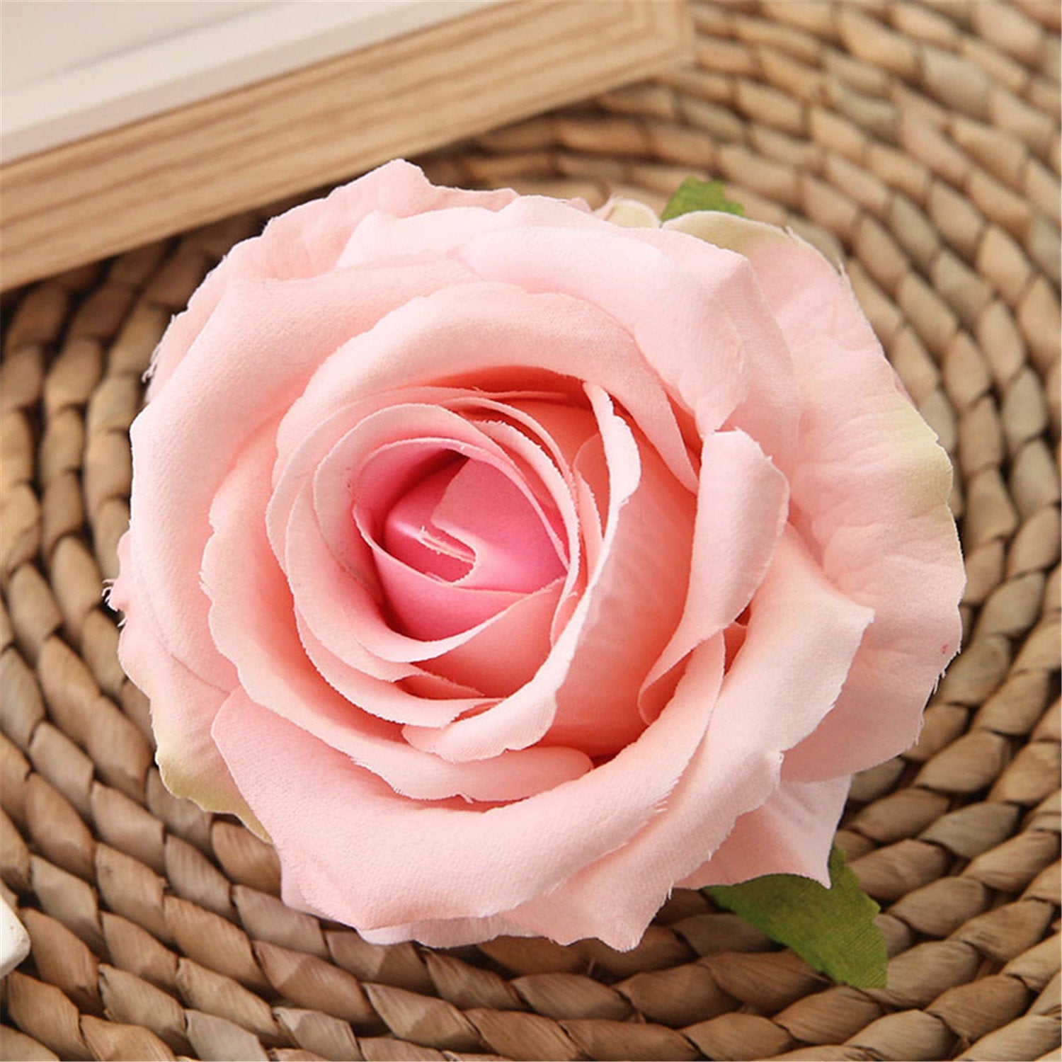 Wholesale Flower Heads Velvet Roses Artificial Bulk Flowers 100 For Wedding Decorations Bridal Hair Clips Flowers Cake Topper Flowers ZZN1