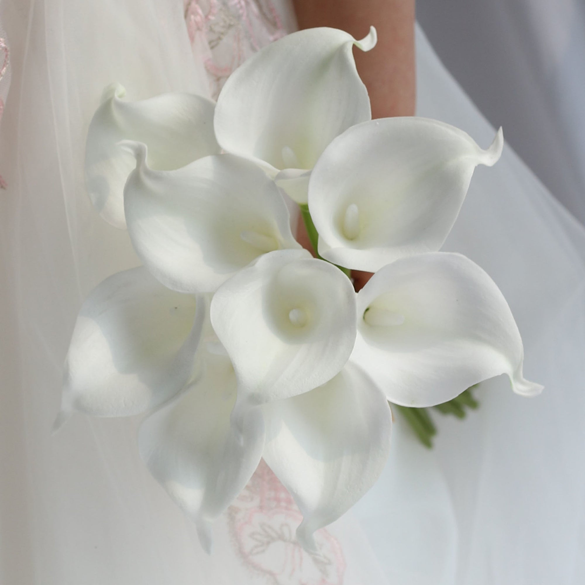 real touch white calla lilies White Calla Lily Bouquet Real Touch Calla