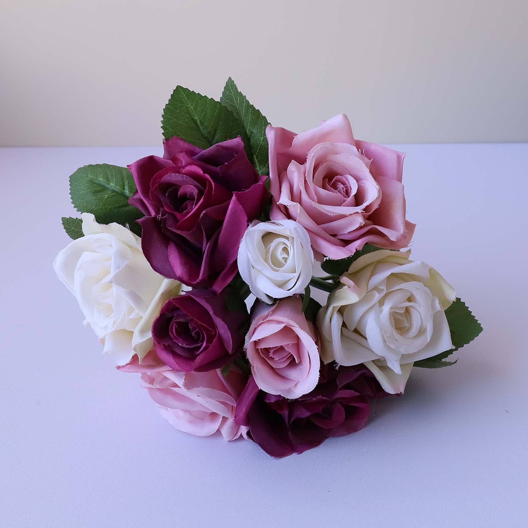 Fake Small Flower Bouquet Silk Rose Bunches