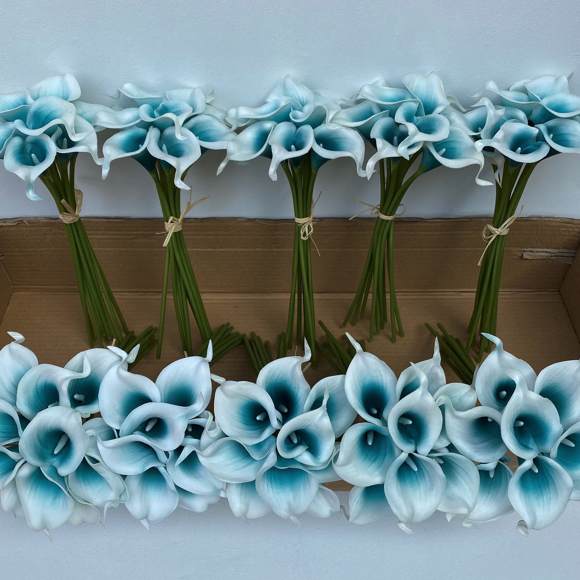 Oasis Calla Lily Bouquets 100 Bulk Fake Wedding Flowers
