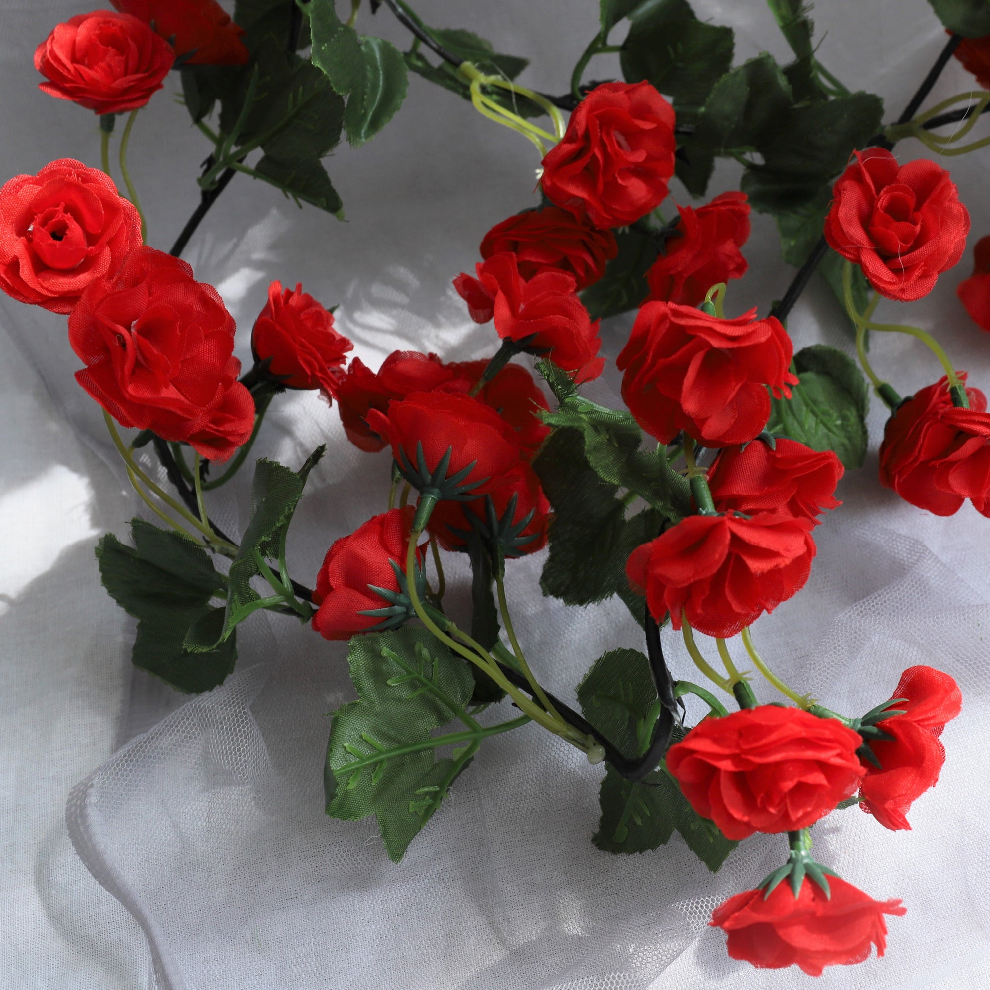 Artificial Flower Vines Tiny Roses Floral Arrangement for Home Wedding