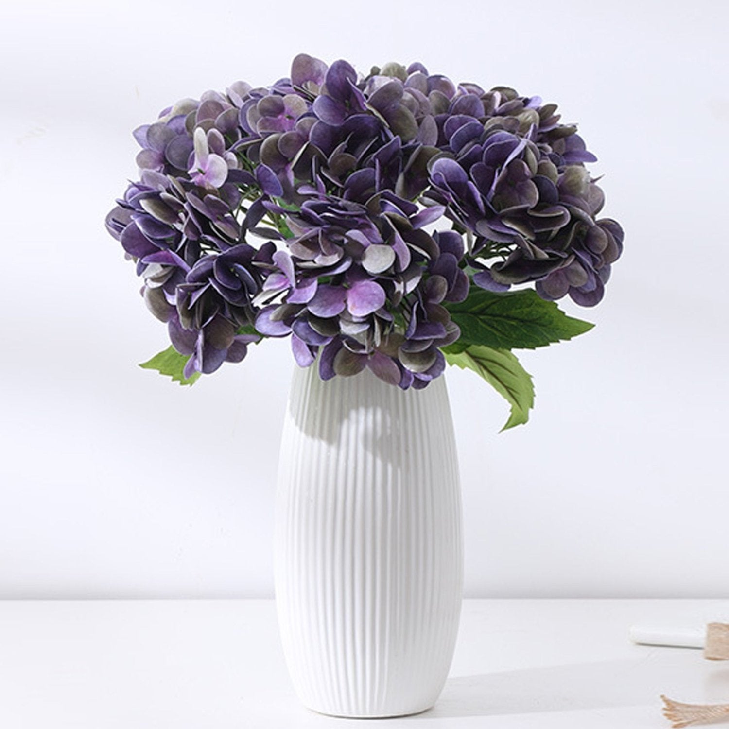 Small Blooms Fake Hydrangea Stem - VANRINA