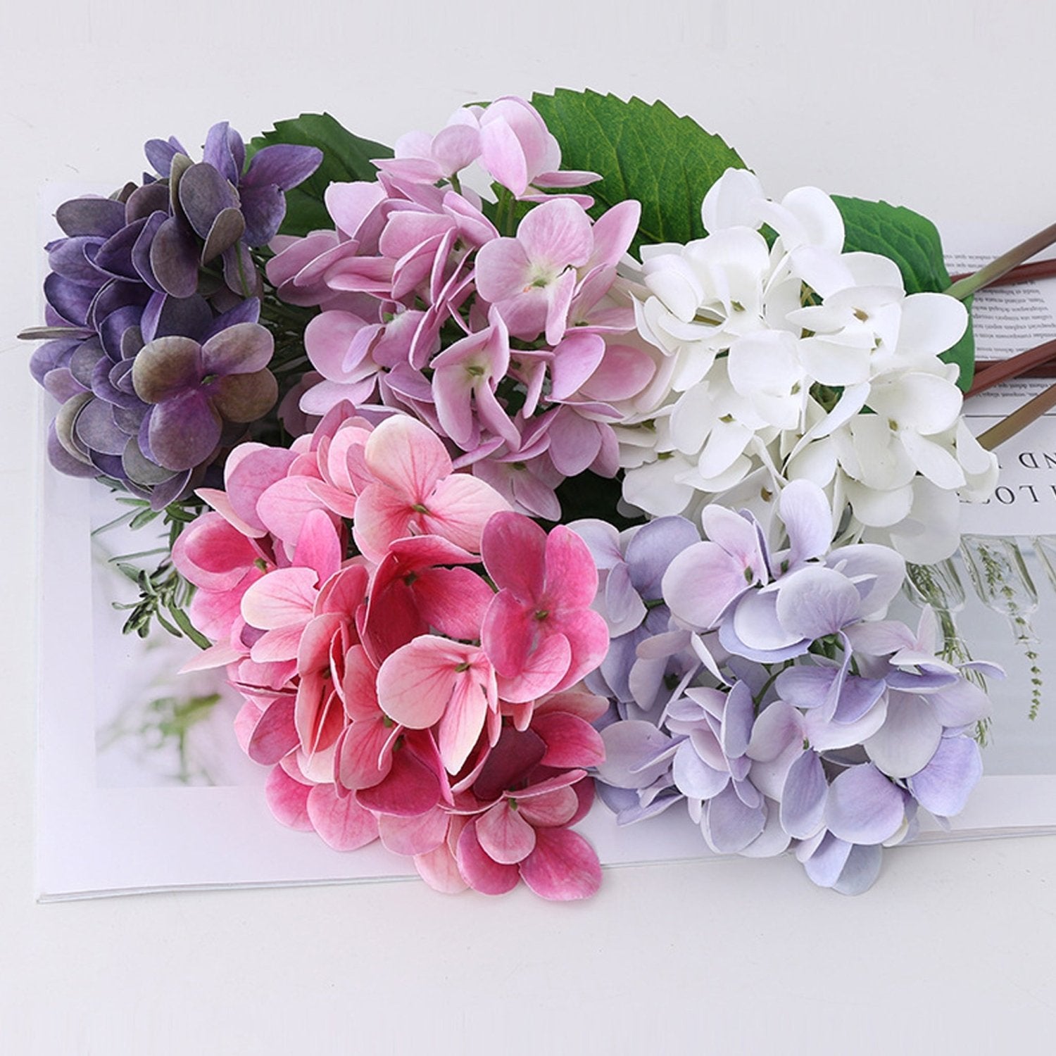 Small Blooms Fake Hydrangea Stem - VANRINA