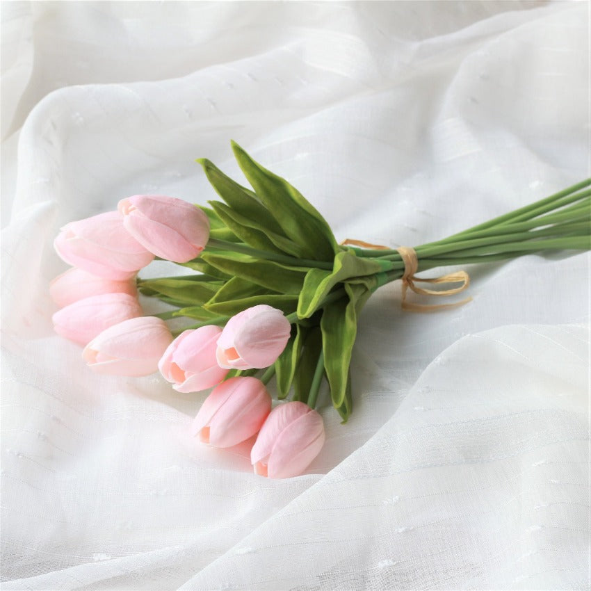 VANRINA light pink tulips