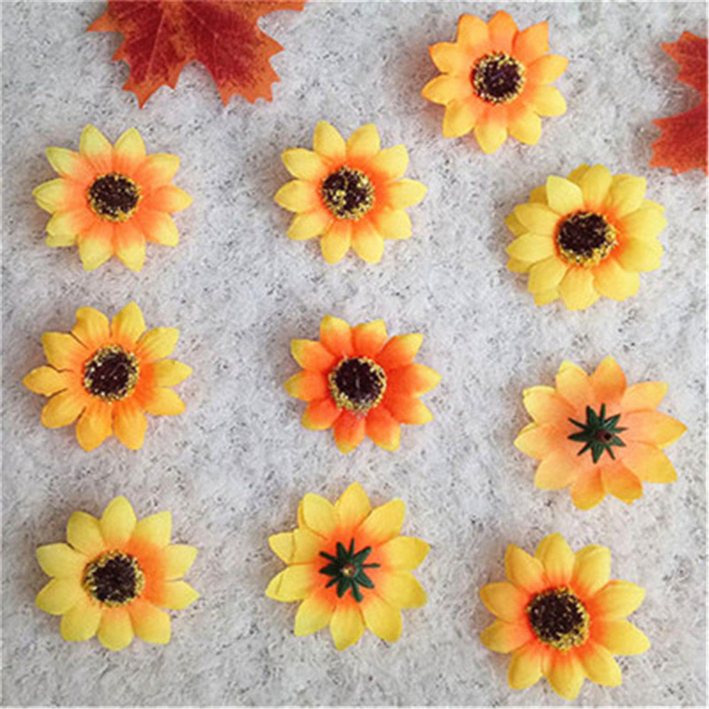 Silk Gerbera Daisy Mini Flowers 100pcs