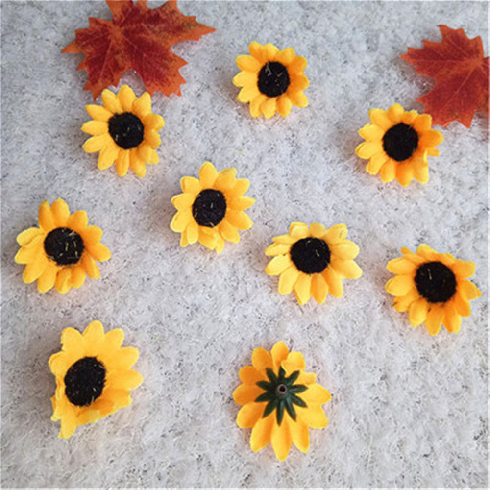 Silk Gerbera Daisy Mini Flowers 100pcs